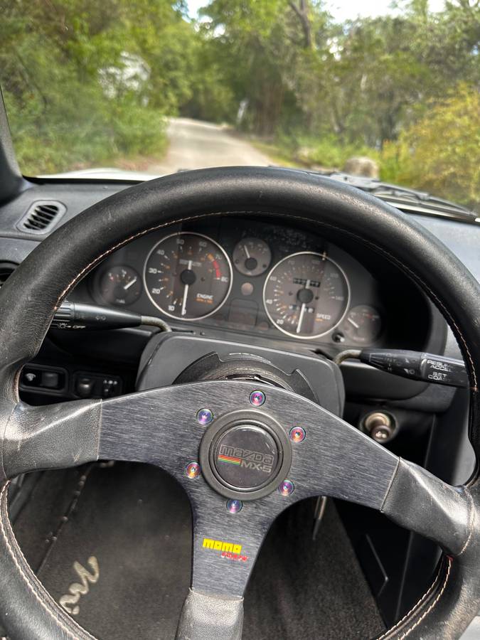 93-mazda-miata-mx5-1993-white-8