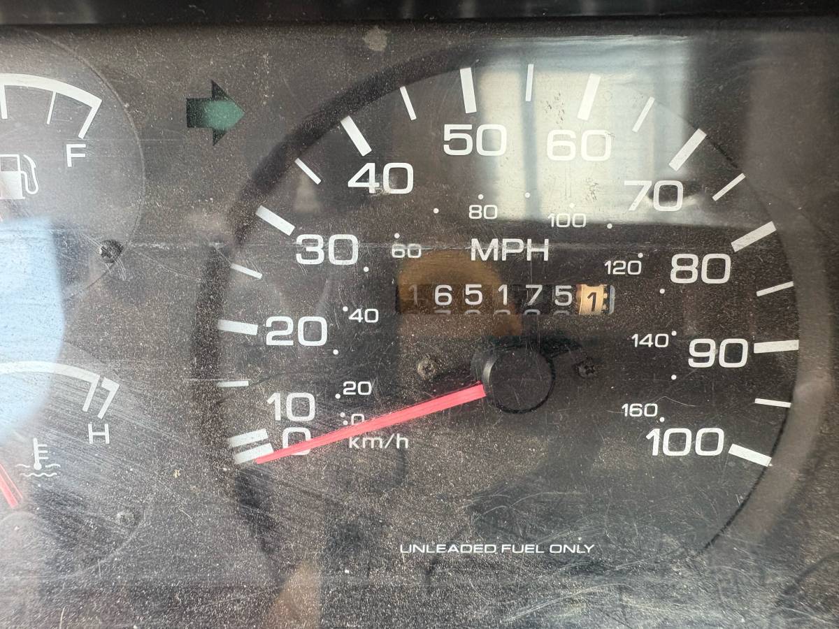 93-nissan-truck-1993-brown-2