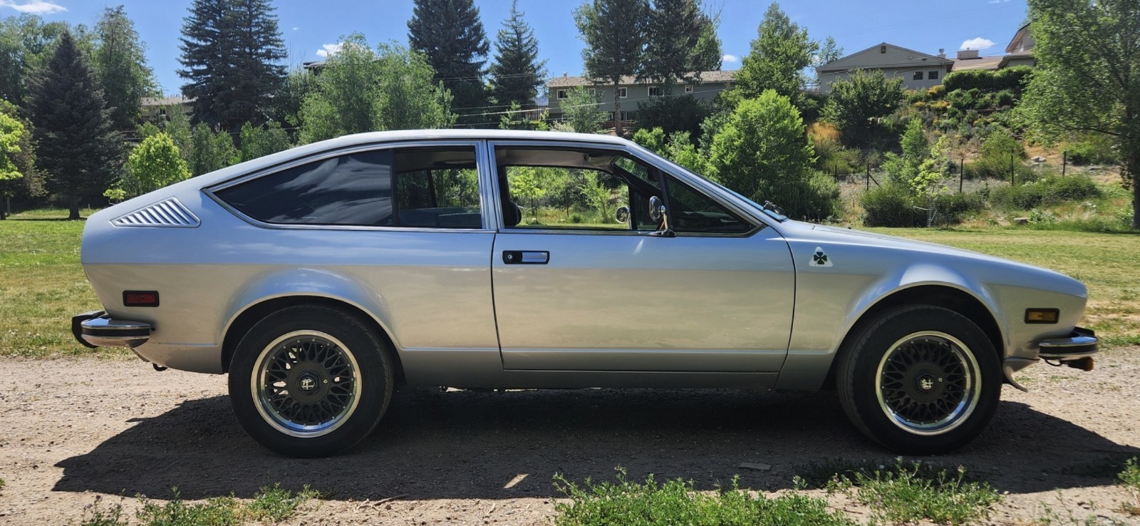 Alfa-Romeo-Alfetta-2.0-1978-1