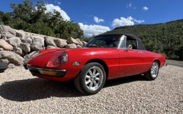 Alfa-Romeo-Spider-1972-Convertible