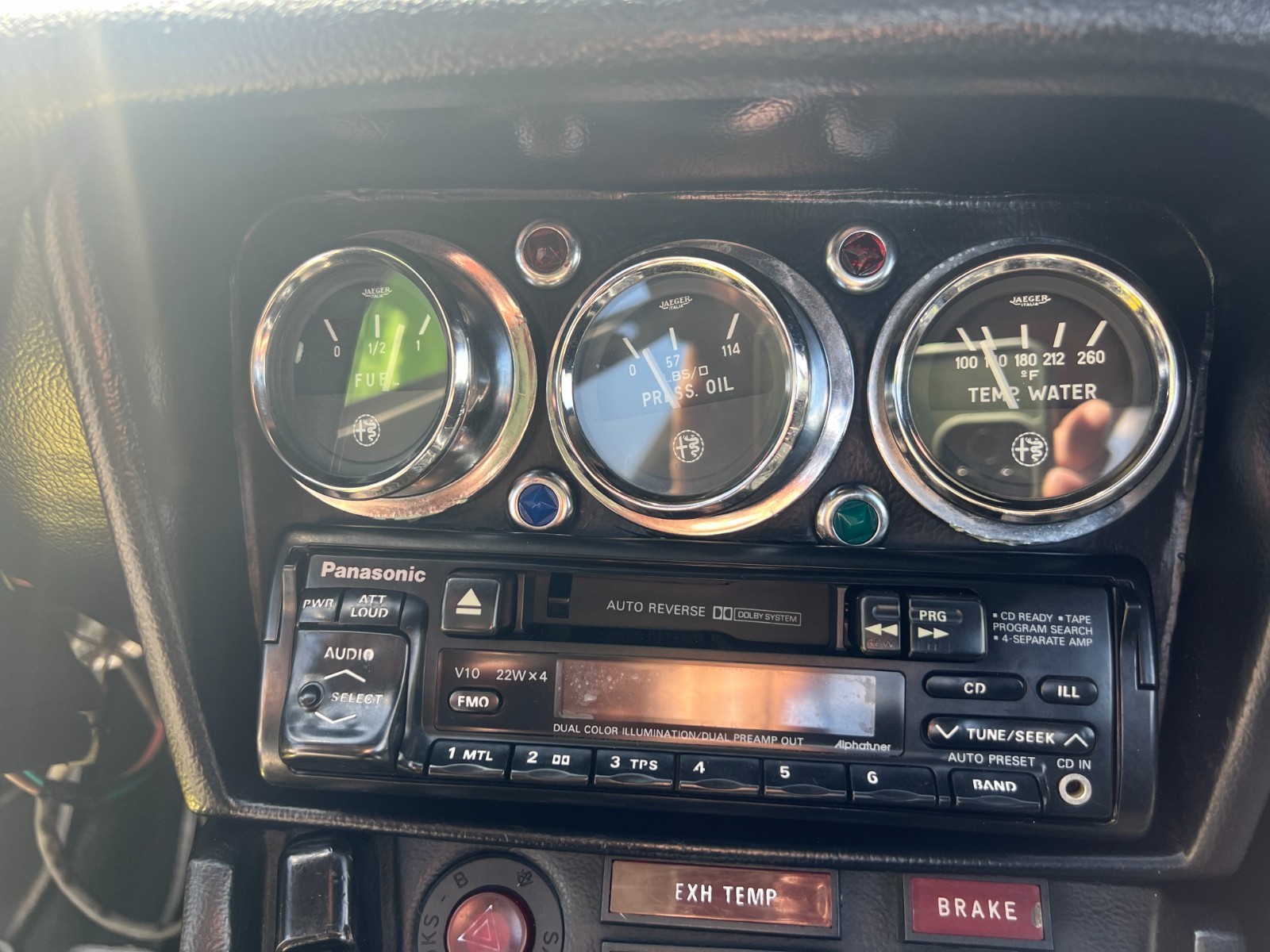 Alfa-Romeo-Spider-1978-Convertible-18