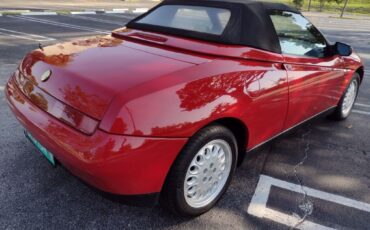 Alfa-Romeo-Spider-1996-Convertible-5