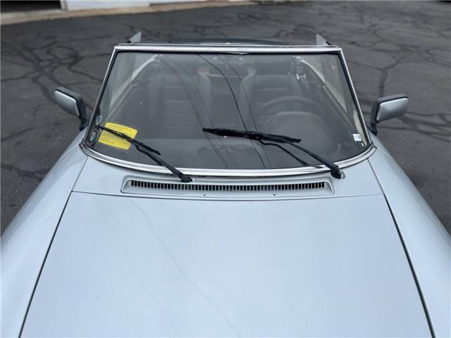 Alfa-Romeo-Spider-Quadrifoglio-1987-13