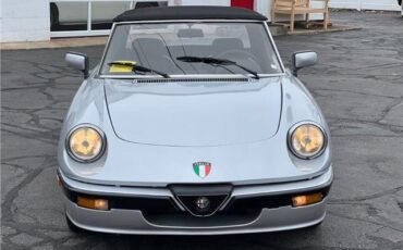 Alfa-Romeo-Spider-Quadrifoglio-1987-16