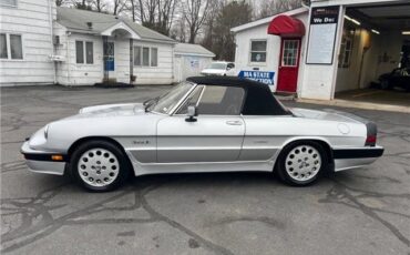Alfa-Romeo-Spider-Quadrifoglio-1987-18