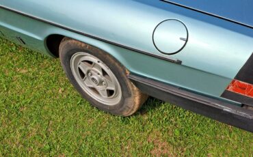 Alfa-Romeo-Veloce-1983-Convertible-9