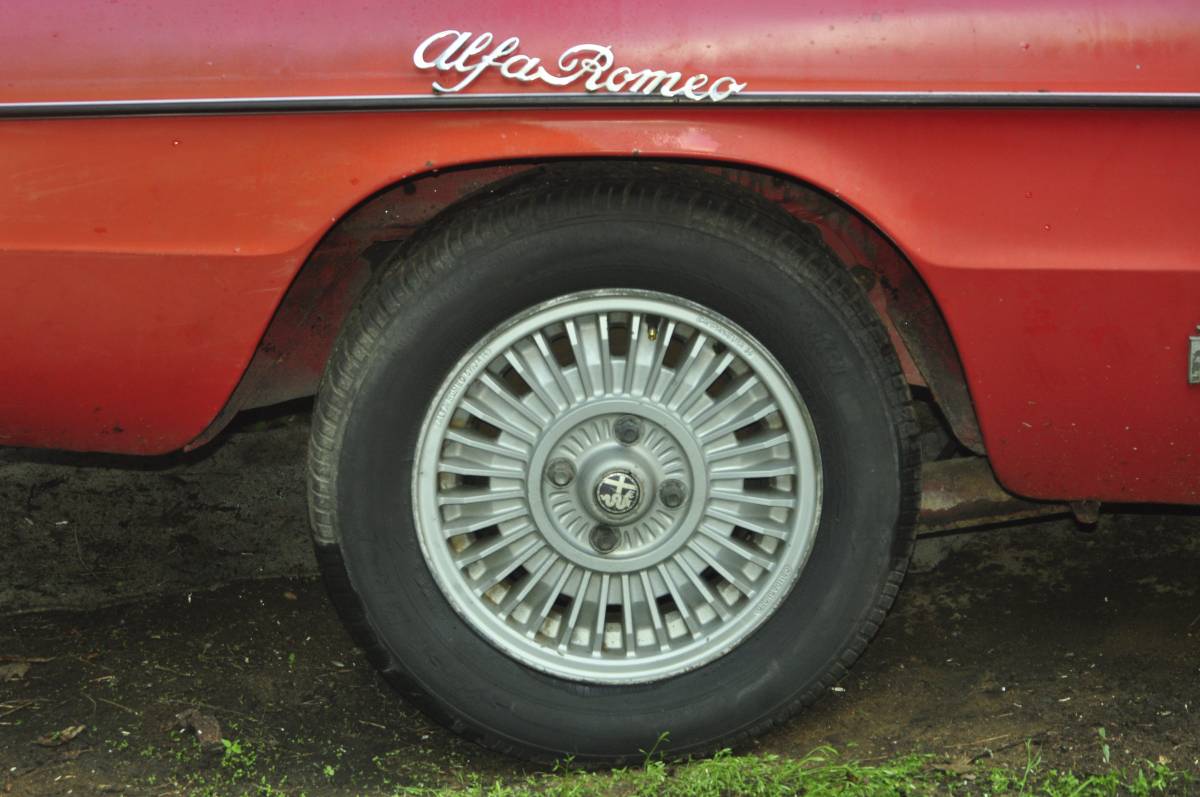 Alfa-remeo-1979-red