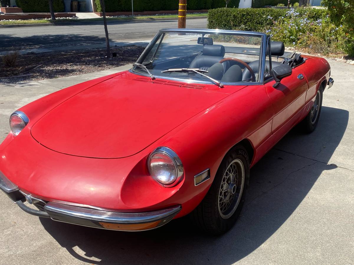 Alfa-romeo-spider-1971-red-1