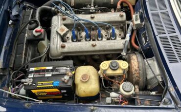 Alfa-romeo-spider-1974-blue-3