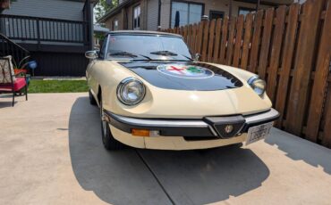 Alfa-romeo-spider-1985-yellow-1
