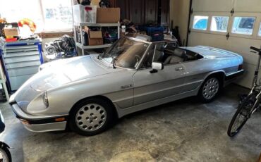 Alfa-romeo-spider-1986-silver-3