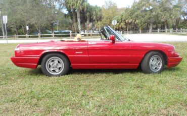 Alfa-romeo-spider-1991-red-3