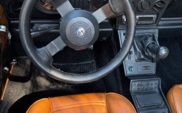 Alfa-romeo-spider-graduate-1989-12