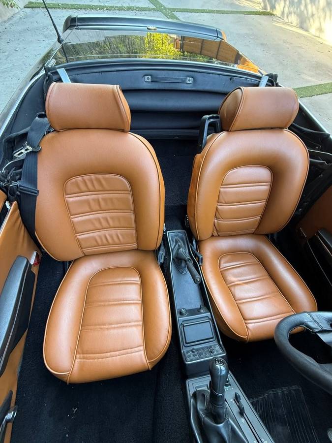 Alfa-romeo-spider-graduate-1989-15