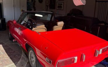 Alfa-romeo-spider-veloce-1982-red-1