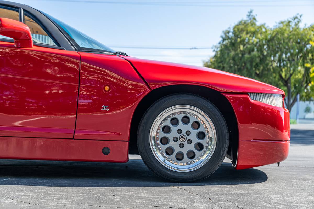 Alfa-romeo-sz-sprint-zagato-1991-9