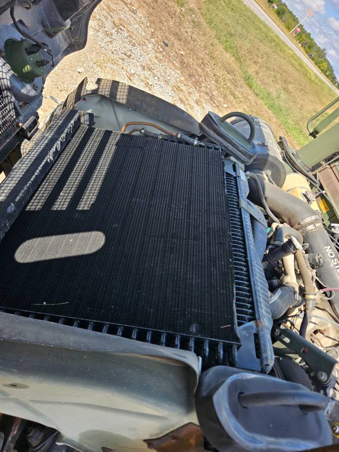 Am-general-998-diesel-1989-10