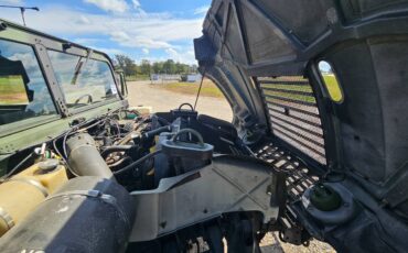 Am-general-998-diesel-1989-15
