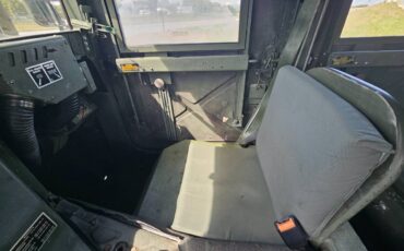 Am-general-998-diesel-1989-20