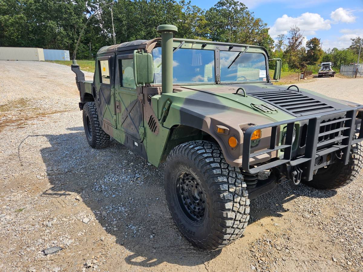 Am-general-998-diesel-1989-3