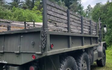 Am-general-diesel-1971-green-14