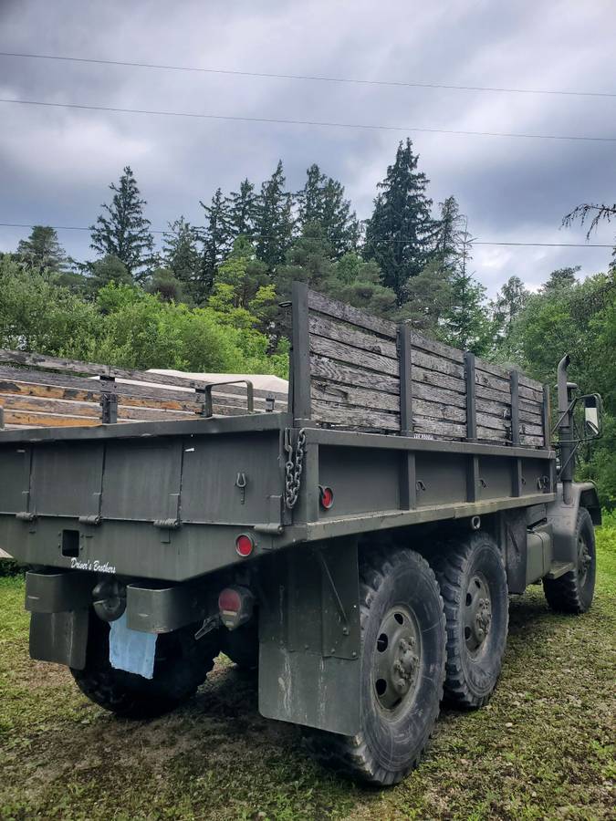 Am-general-diesel-1971-green-15