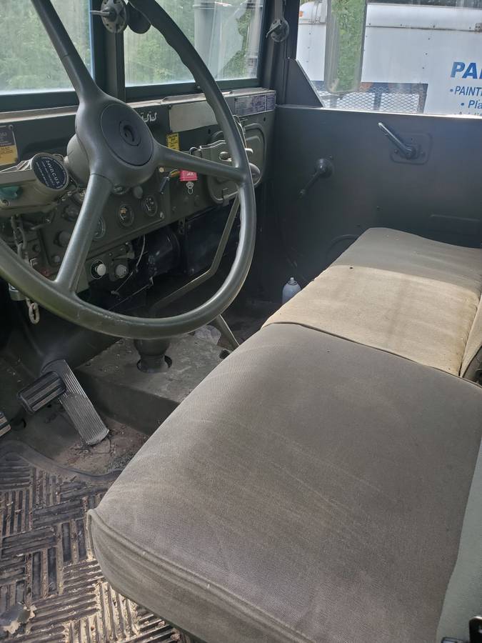 Am-general-diesel-1971-green-9