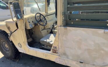 Am-general-humvee-diesel-1987-1