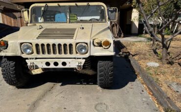 Am-general-humvee-diesel-1987