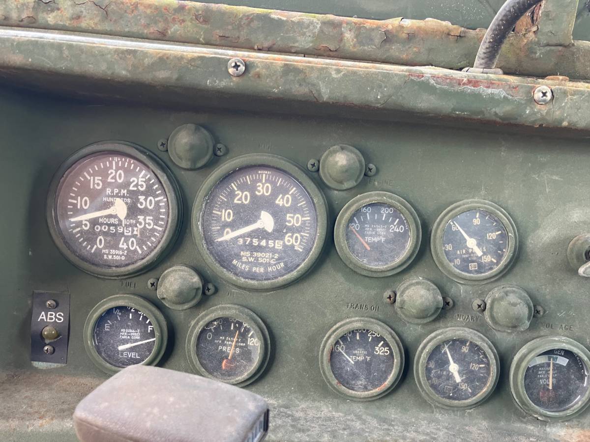 Am-general-m923-diesel-1984-10
