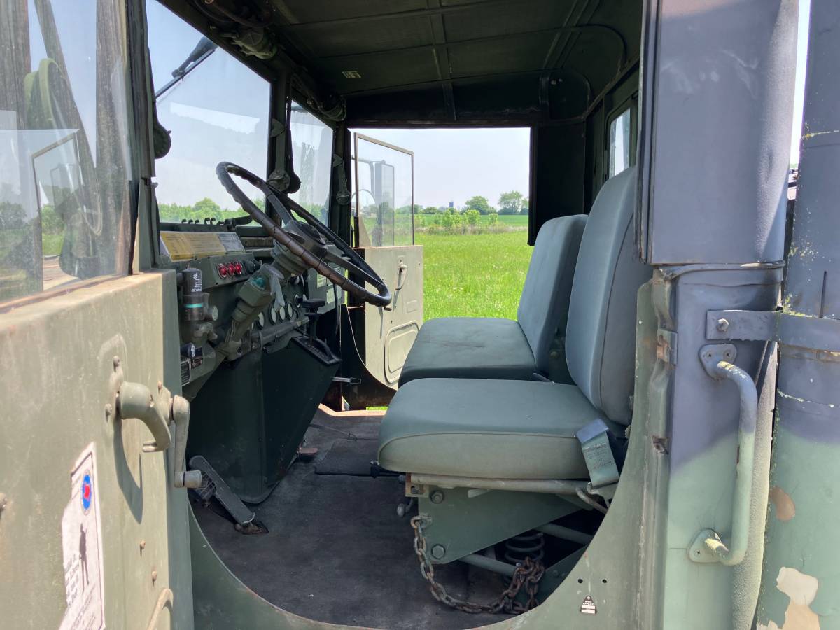 Am-general-m923-diesel-1984-6
