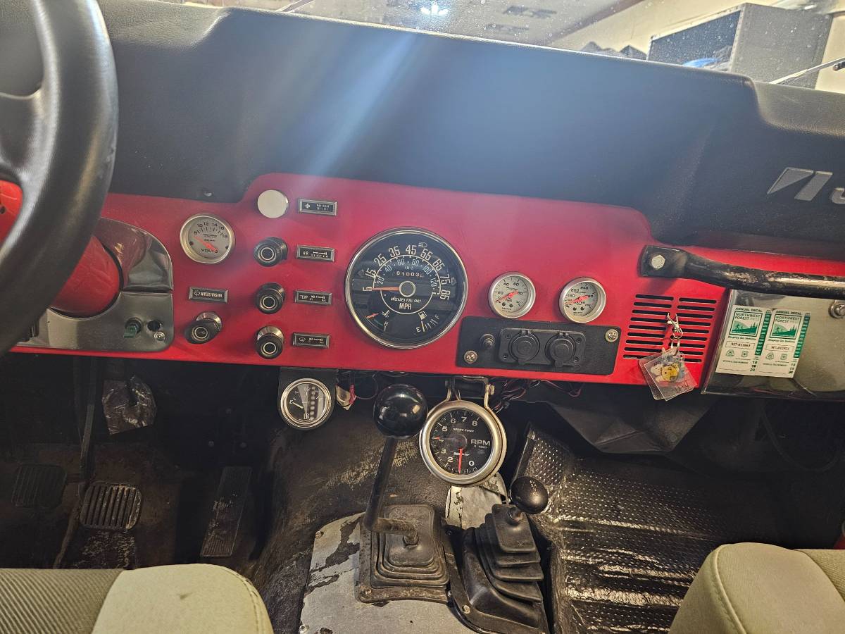 Amc-jeep-cj5-1982-red-4