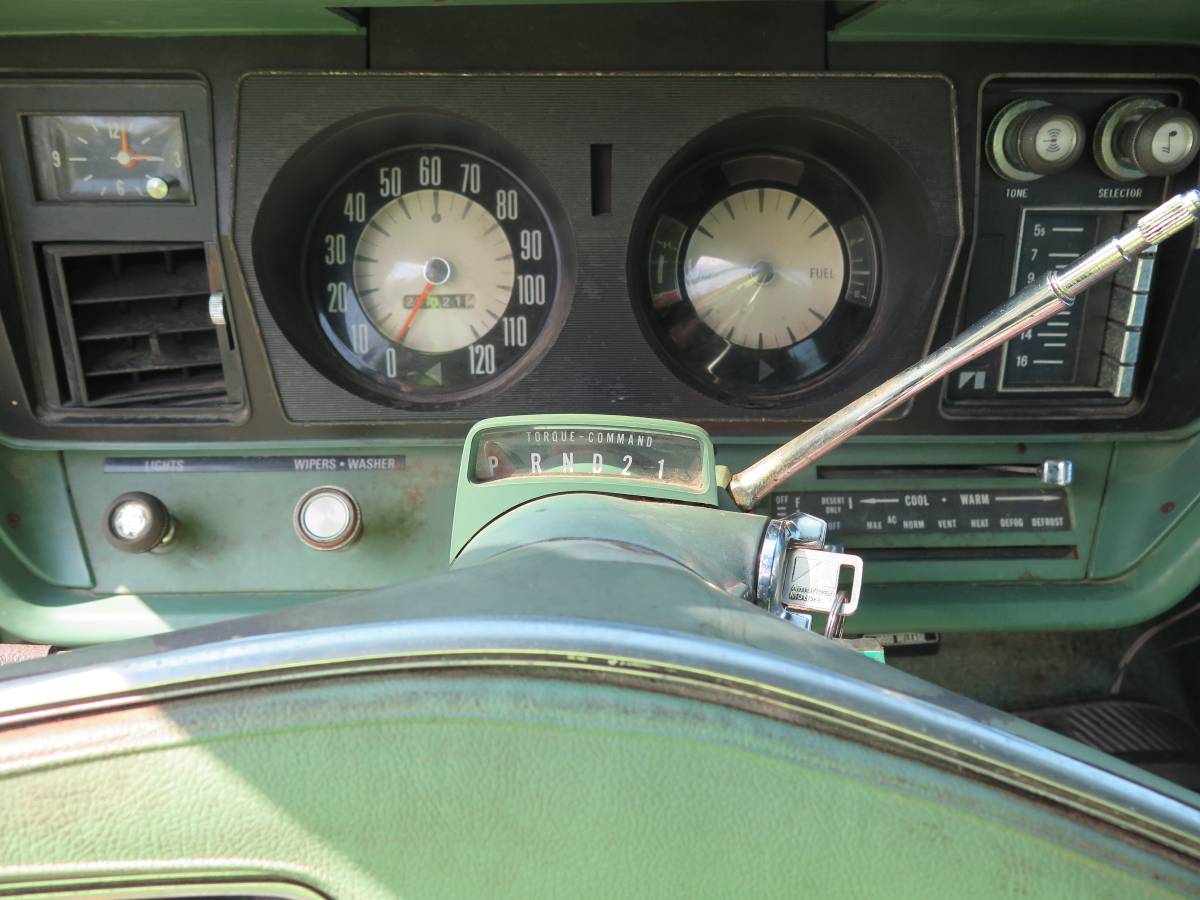 Amc-matador-1973-green-11