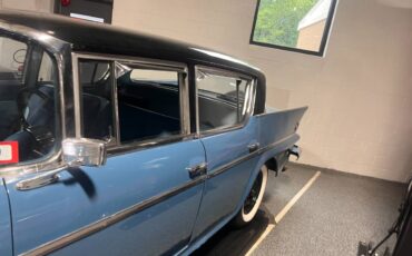 Amc-rambler-1958-blue-17