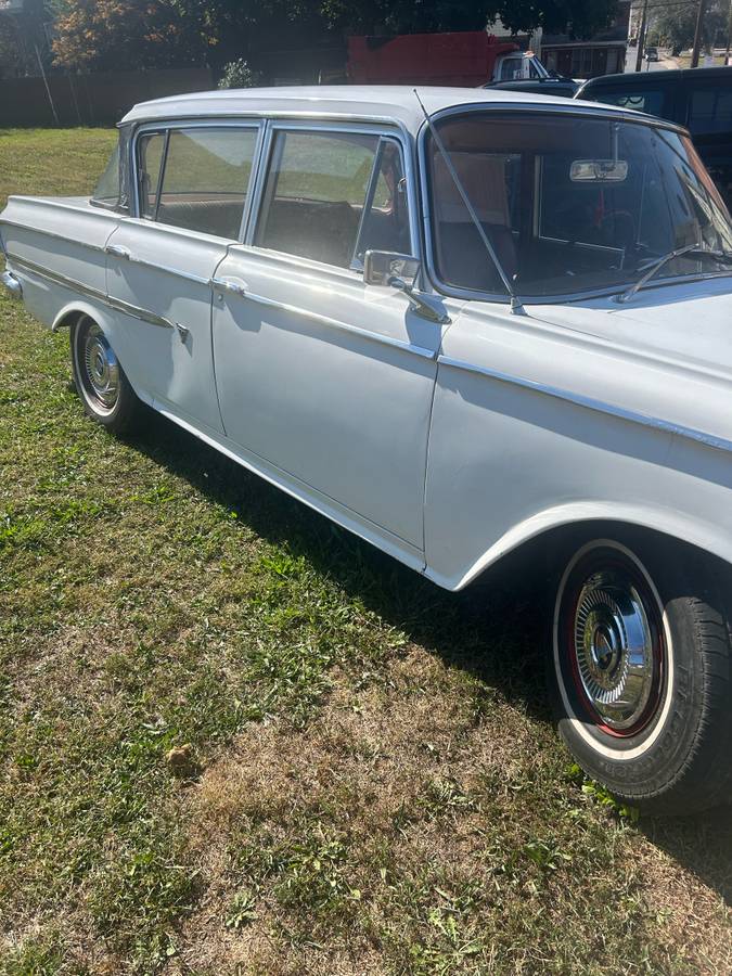 Amc-rambler-ambassador-1962-white-2