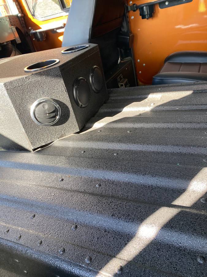 American-general-humvee-diesel-1992-orange-21