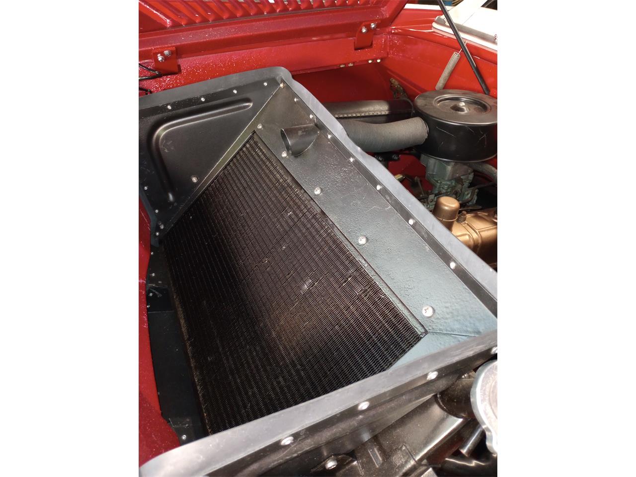 Amphicar-770-1964-red-white-and-gray-13