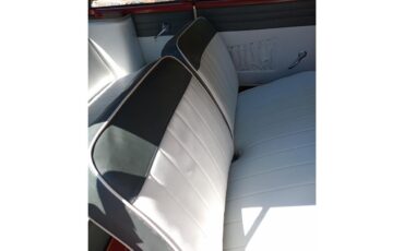 Amphicar-770-1964-red-white-and-gray-9