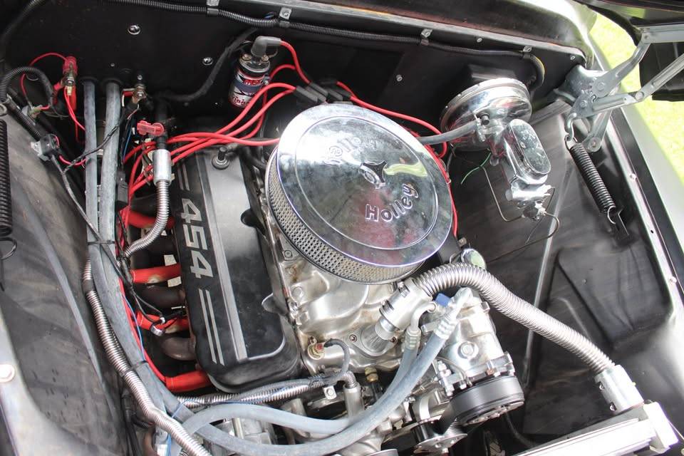Apache-4-wd-stepside-1959-black-15