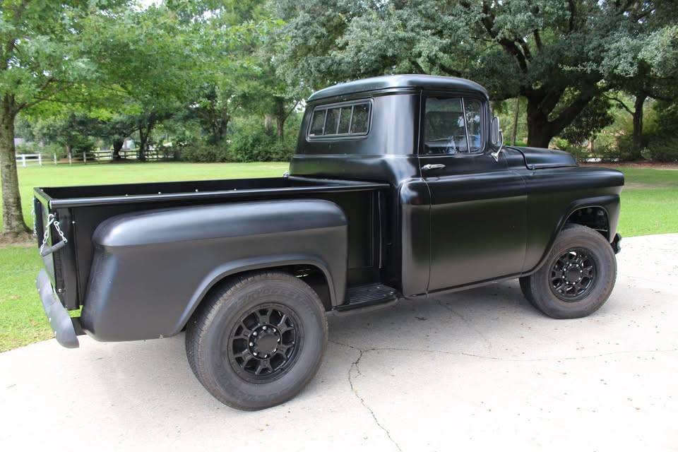 Apache-4-wd-stepside-1959-black-9