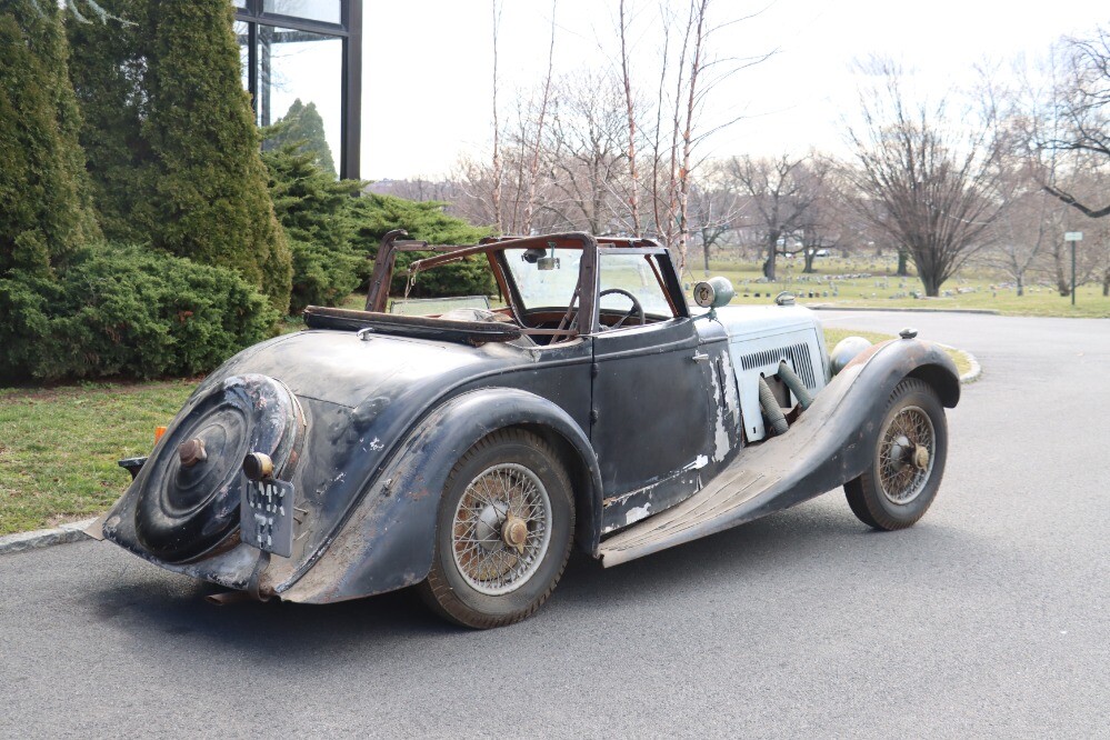 Aston-Martin-2-litre-1938-Drophead-Coupe-2