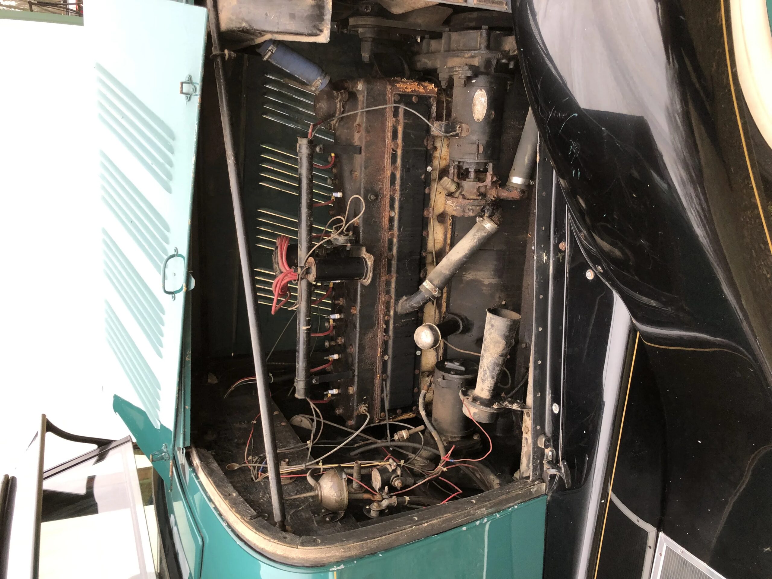 Auburn-Model-88-1927-Green-Green-9