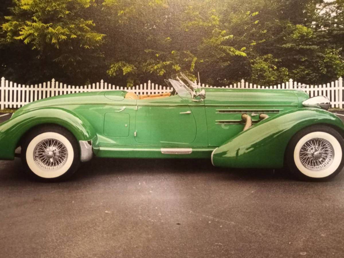 Auburn-speedster-1937-green-6