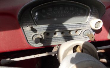 Audi-100-1960-Coupe-11