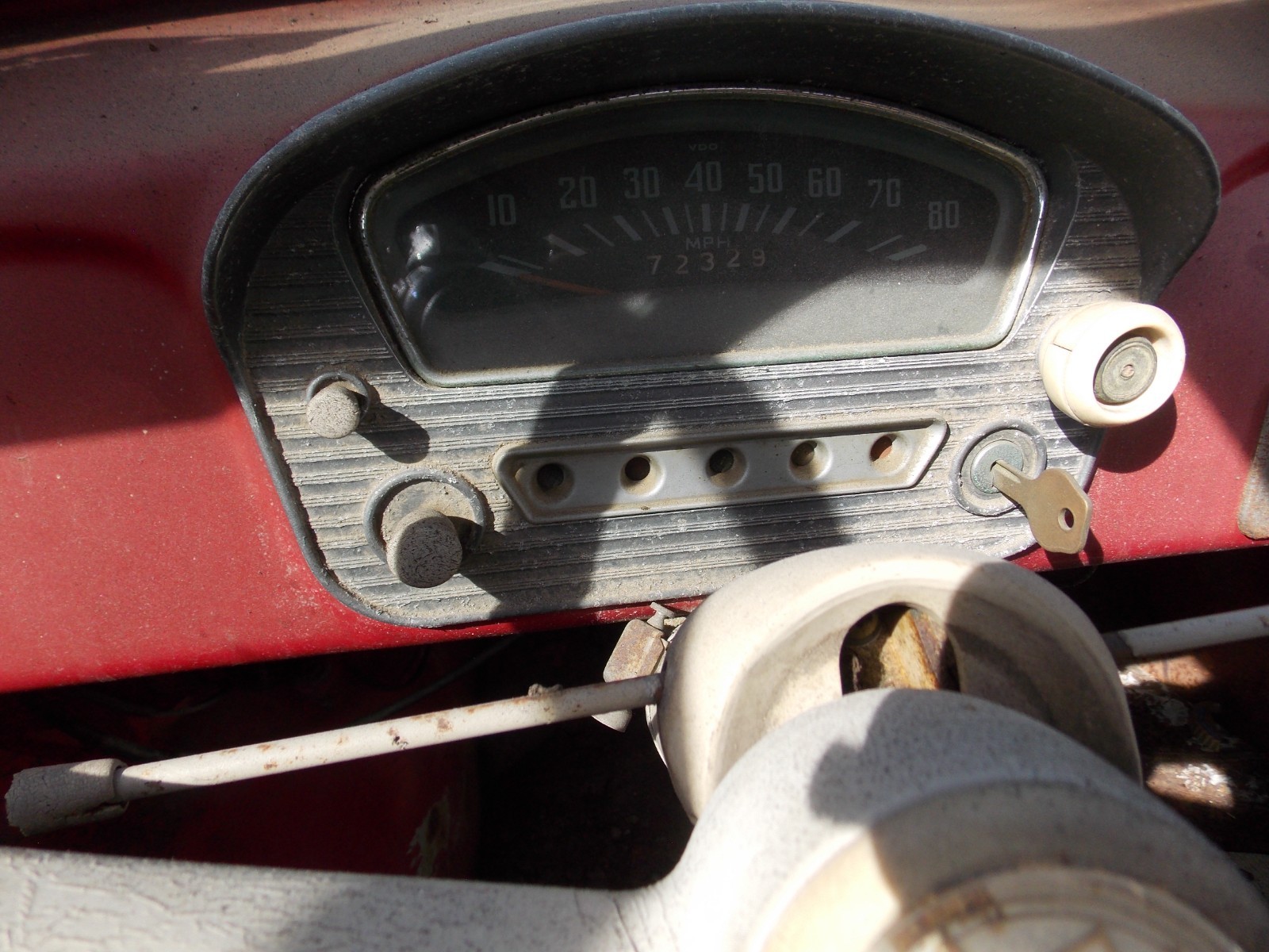 Audi-100-1960-Coupe-11