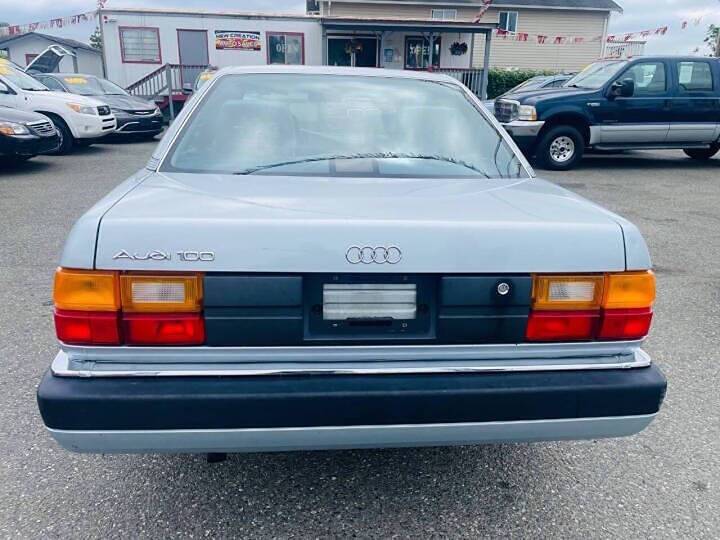 Audi-100-custom-1990-blue-4