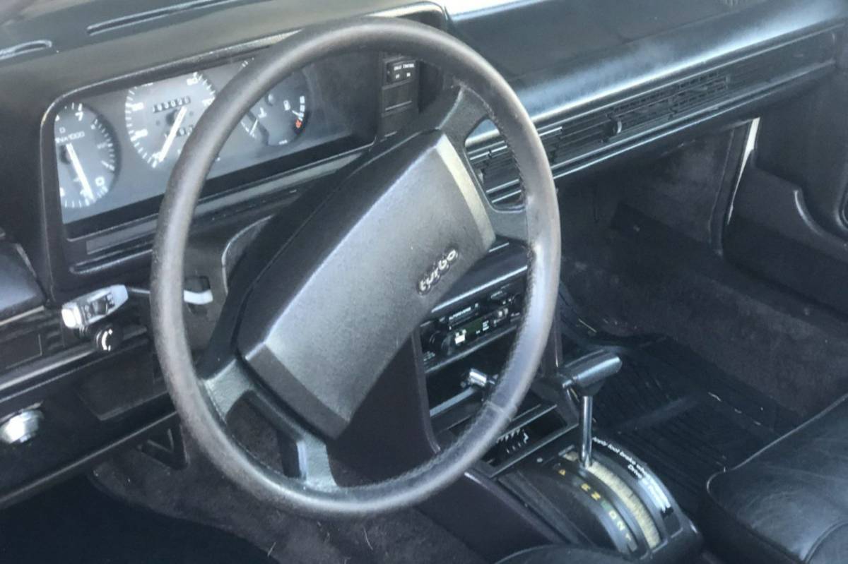 Audi-5000-diesel-1983-white-5