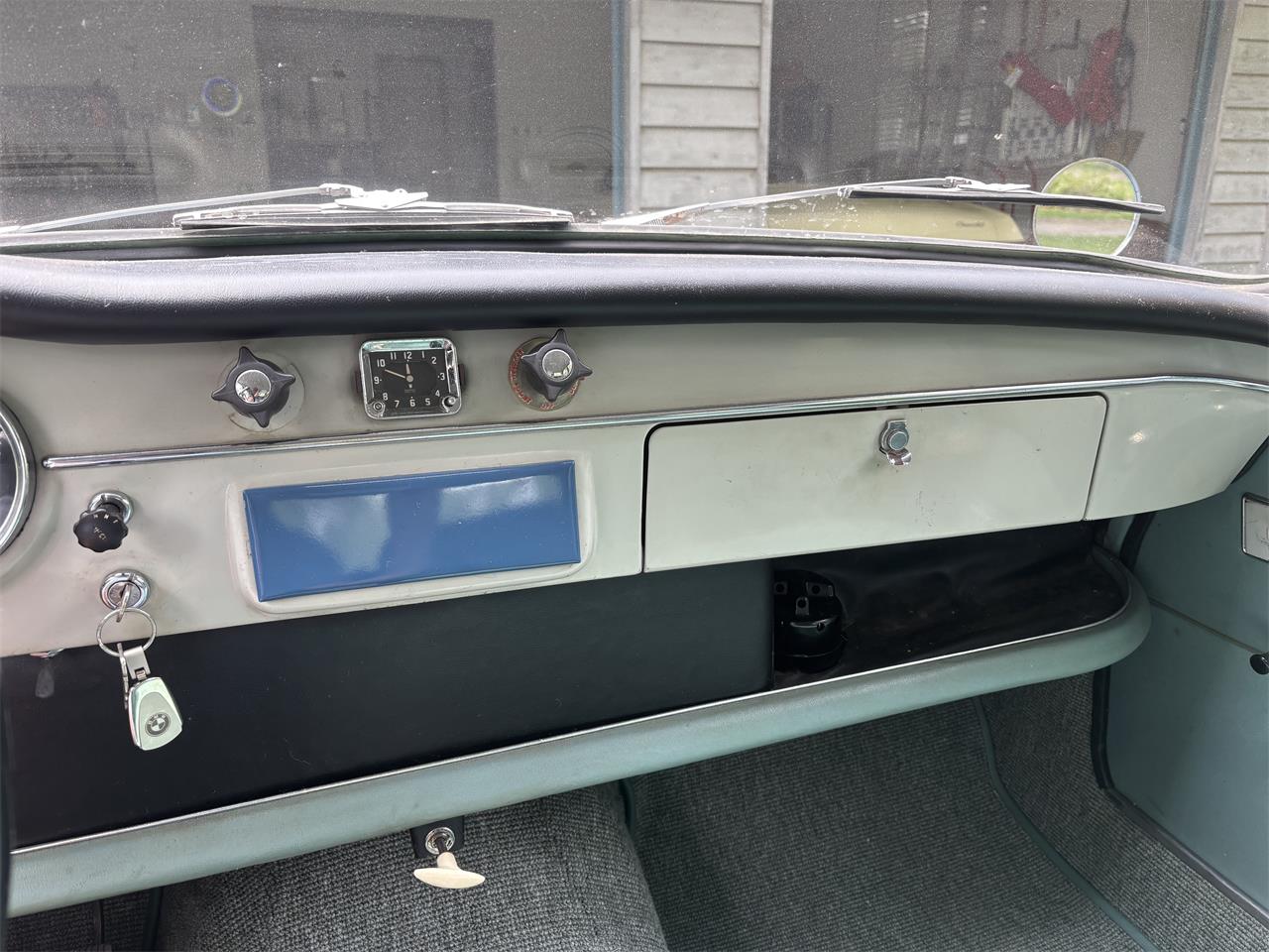 Austin-A99-1961-blue-green-blue-1