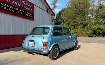 Austin-Mini-1971-Coupe-17