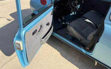 Austin-Mini-1971-Coupe-18